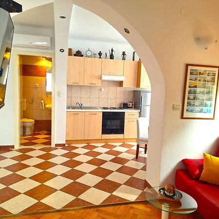Sunny Center Apartment Split Ruang foto