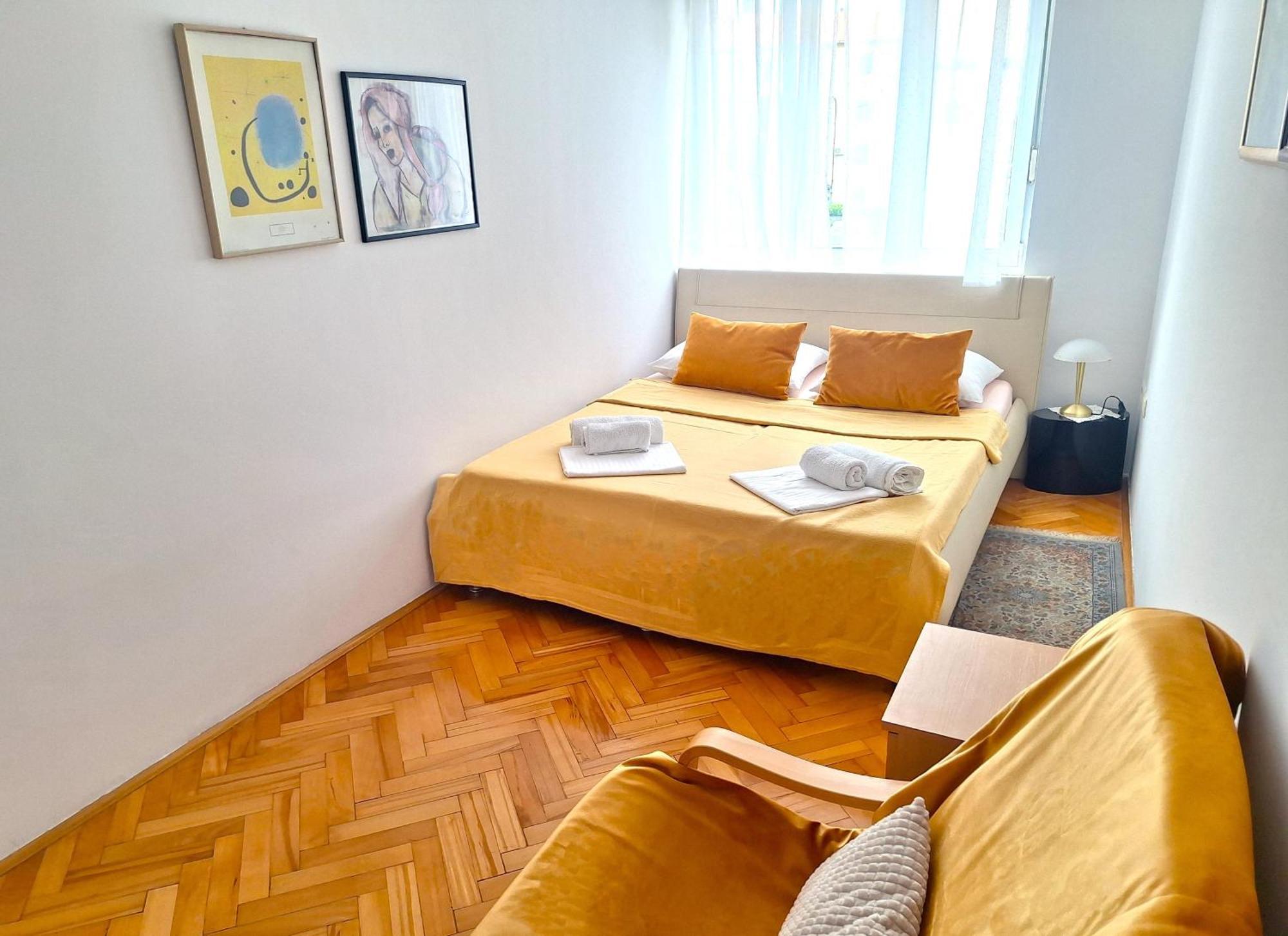 Sunny Center Apartment Split Ruang foto