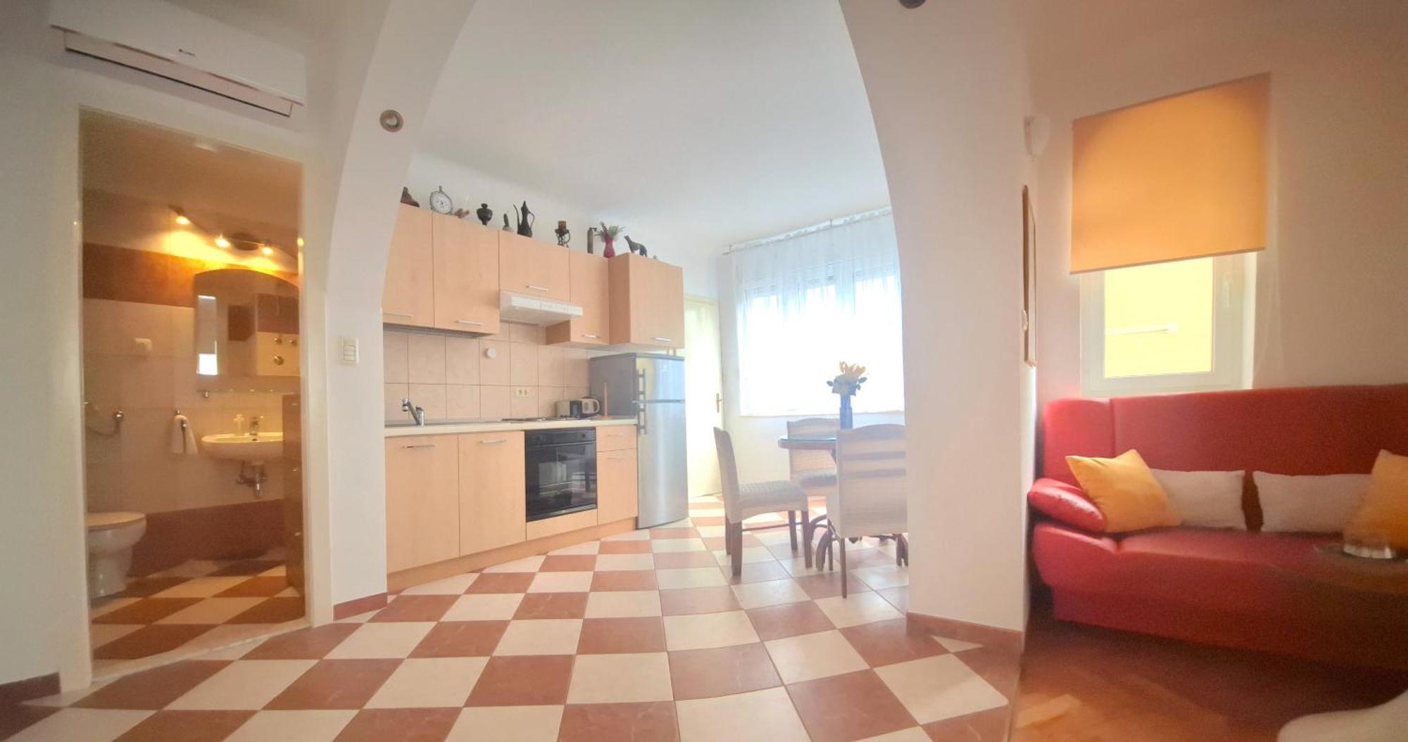 Sunny Center Apartment Split Ruang foto