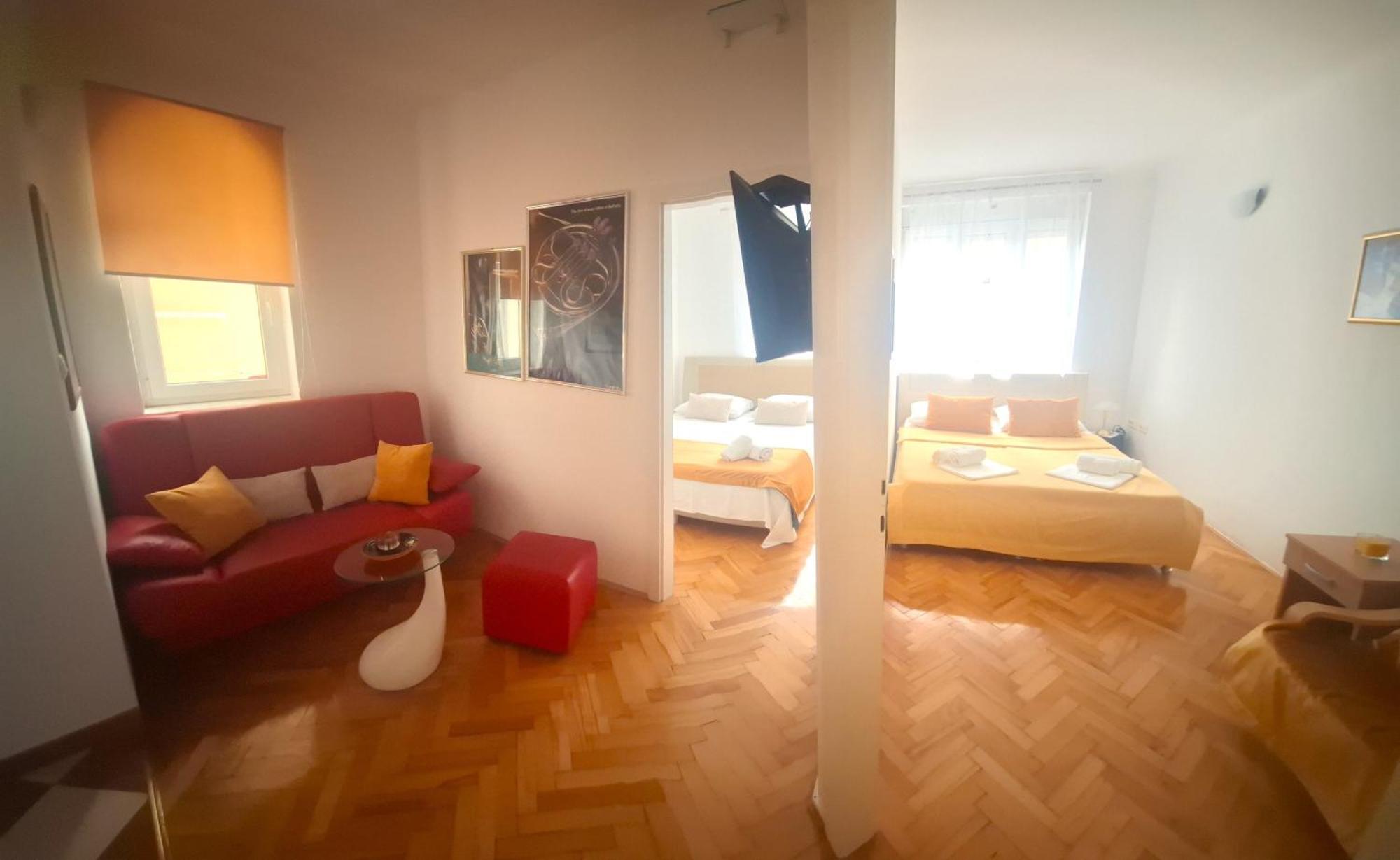 Sunny Center Apartment Split Ruang foto